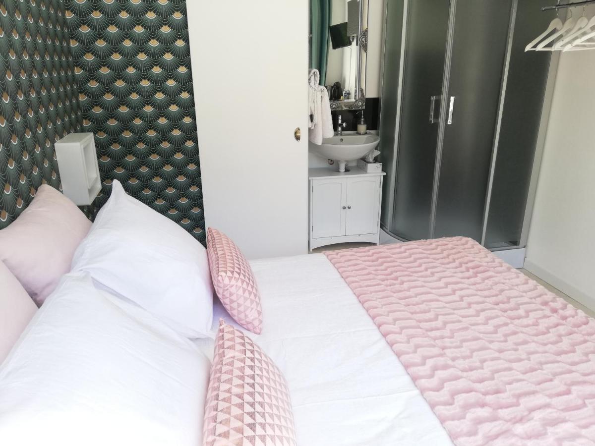 Chambres D'Hotes Luxe Et Serenite Theize Exterior photo