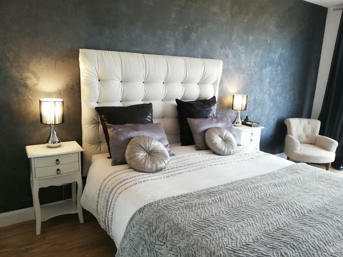 Chambres D'Hotes Luxe Et Serenite Theize Exterior photo